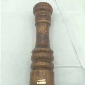 VINTAGE WOODCREST BY STYSON WOOD SALT SHAKER